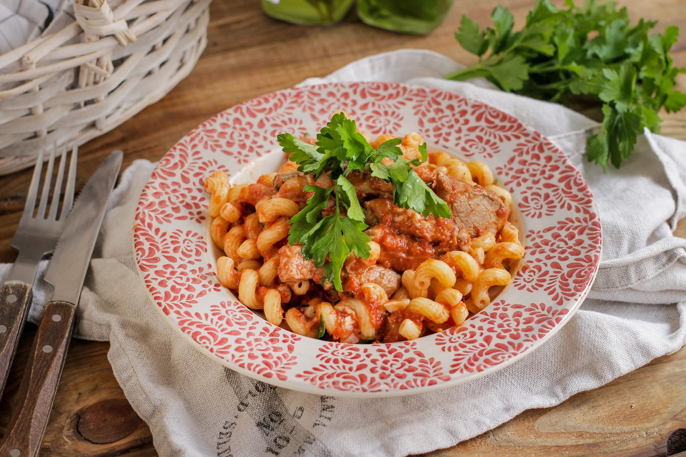 Pasta recept met calamares en een toefje krokante kaas